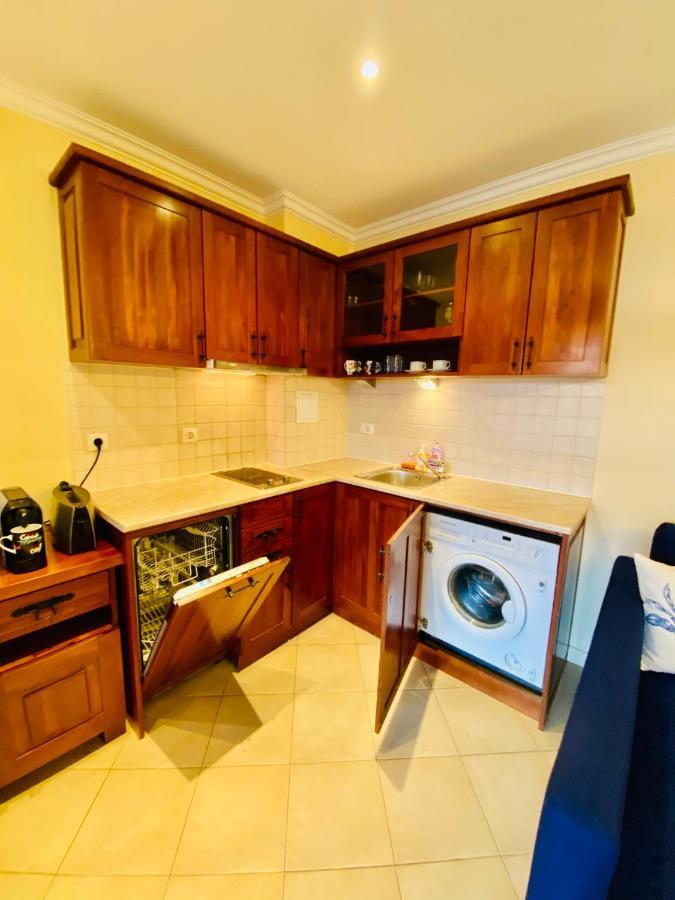 Santa Marina 2-Bedroom Apt. W/ Sea View + Terrace Sosopol Exterior foto