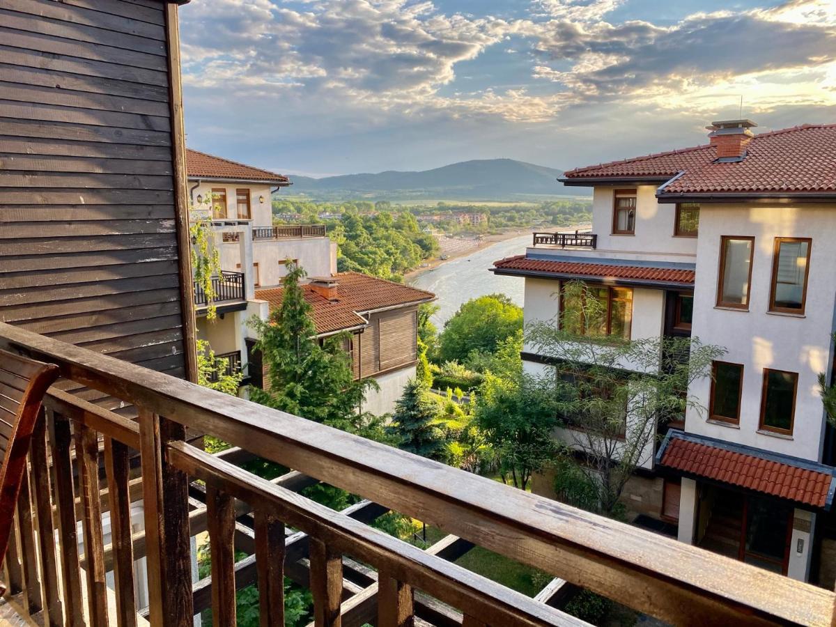 Santa Marina 2-Bedroom Apt. W/ Sea View + Terrace Sosopol Exterior foto