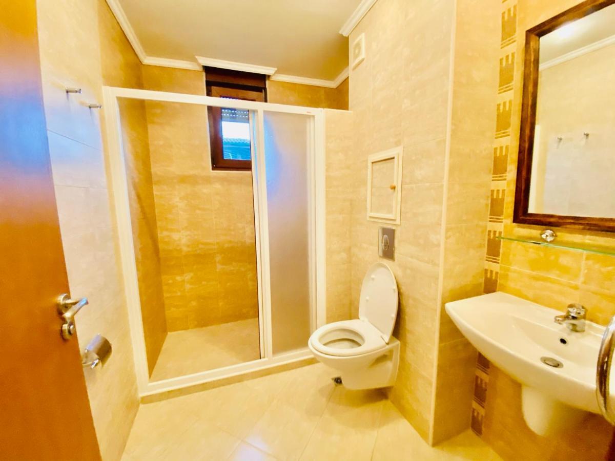Santa Marina 2-Bedroom Apt. W/ Sea View + Terrace Sosopol Exterior foto